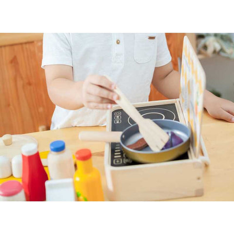 Plan Toys - Set di utensili da cucina
