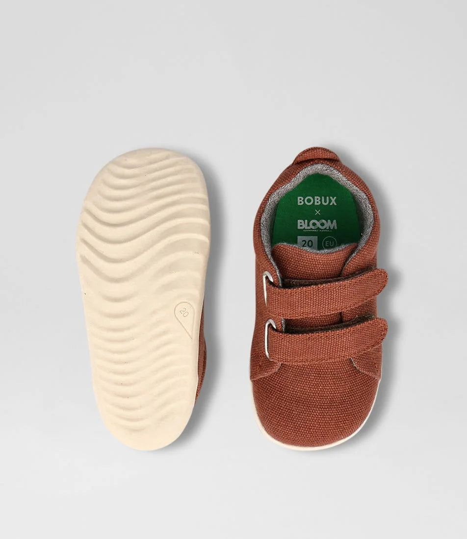 Bobux - Scarpe Step Up Grass Court Nutshell Canvas