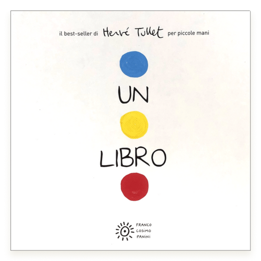 Un libro. Per piccole mani.