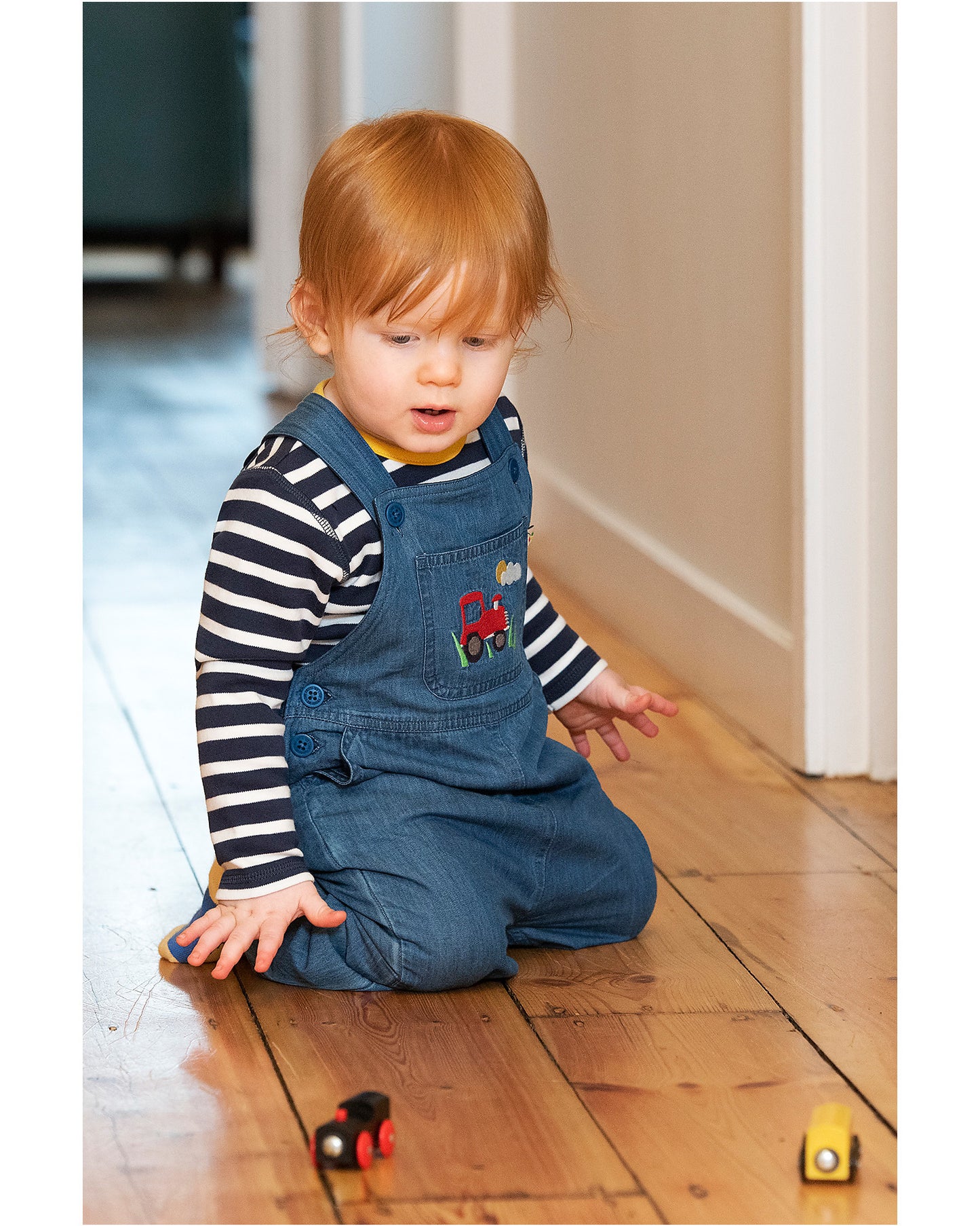 FRUGI - Salopette con trattore